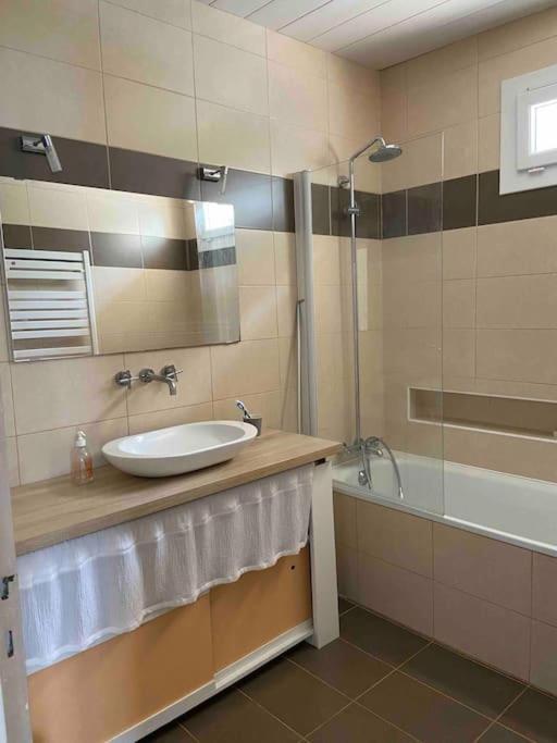 Maison Avec Vue A La Penne Sur Huveaune Ngoại thất bức ảnh